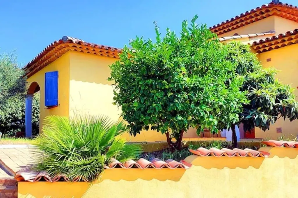 Villa Avec Piscine Privee - Vue Sur Vignoble, A 8 Min De La Plage Frejus