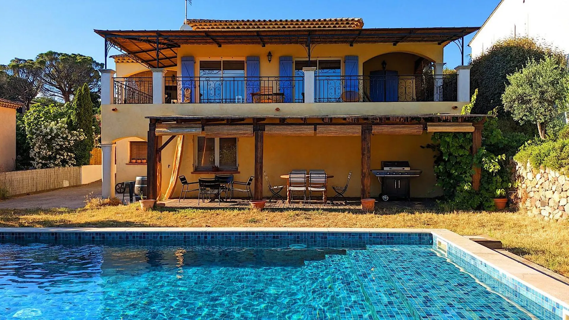 Villa Avec Piscine Privee - Vue Sur Vignoble, A 8 Min De La Plage Frejus
